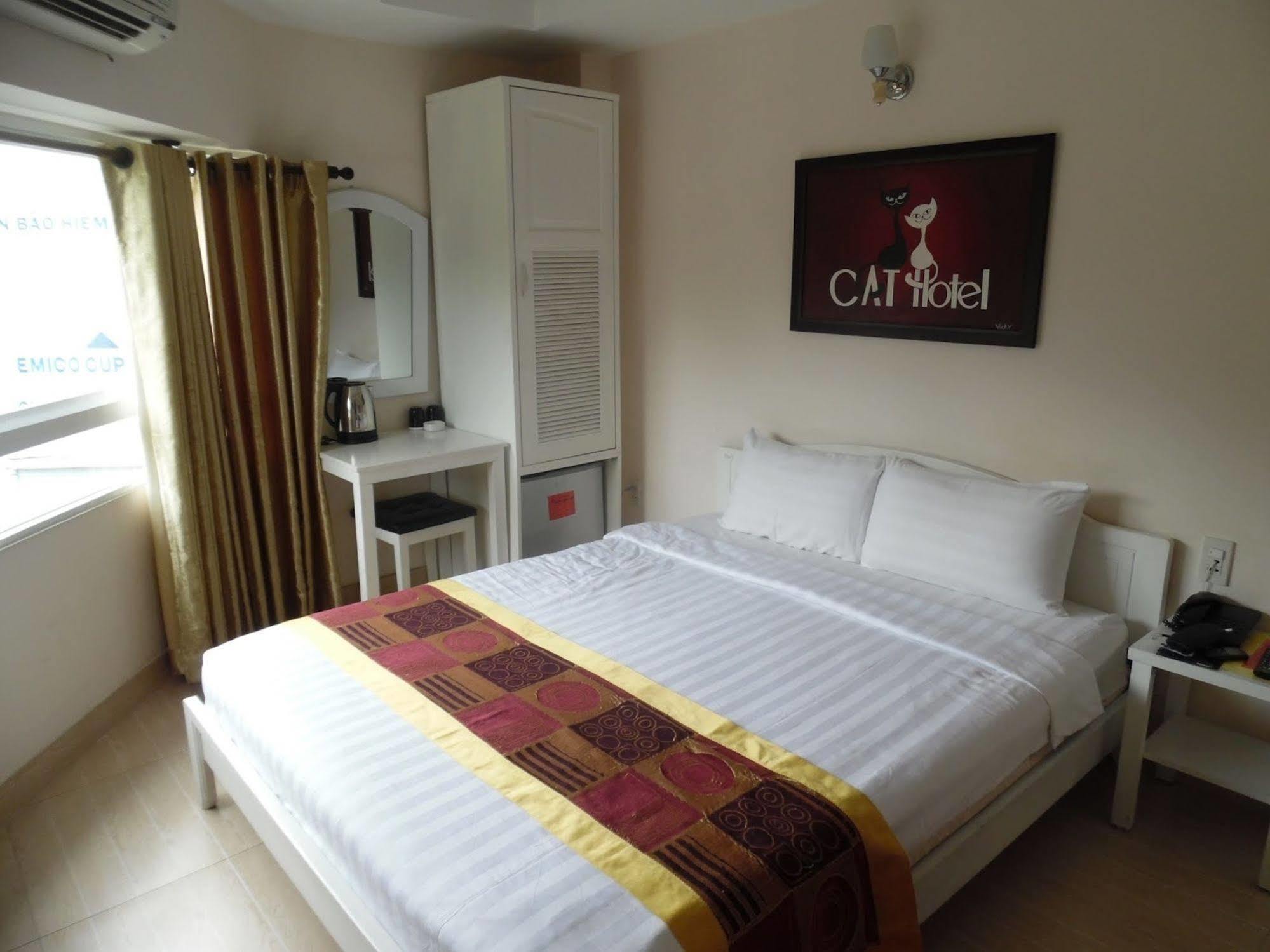 Saigon Khách sạn 3*